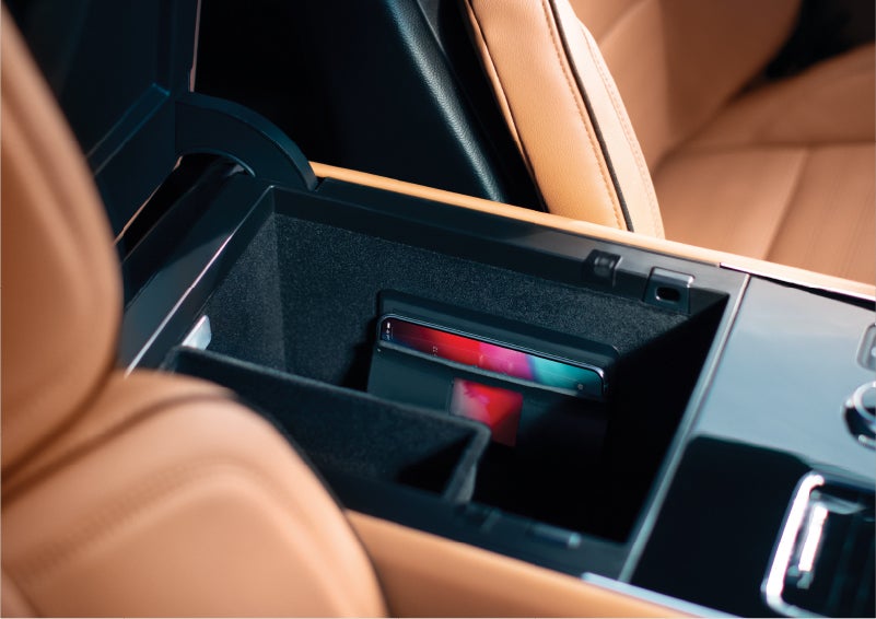 The interior of a 2023 Lincoln Aviator® Black Label model is shown in the Flight theme | Capital Lincoln of Wilmington in Wilmington NC